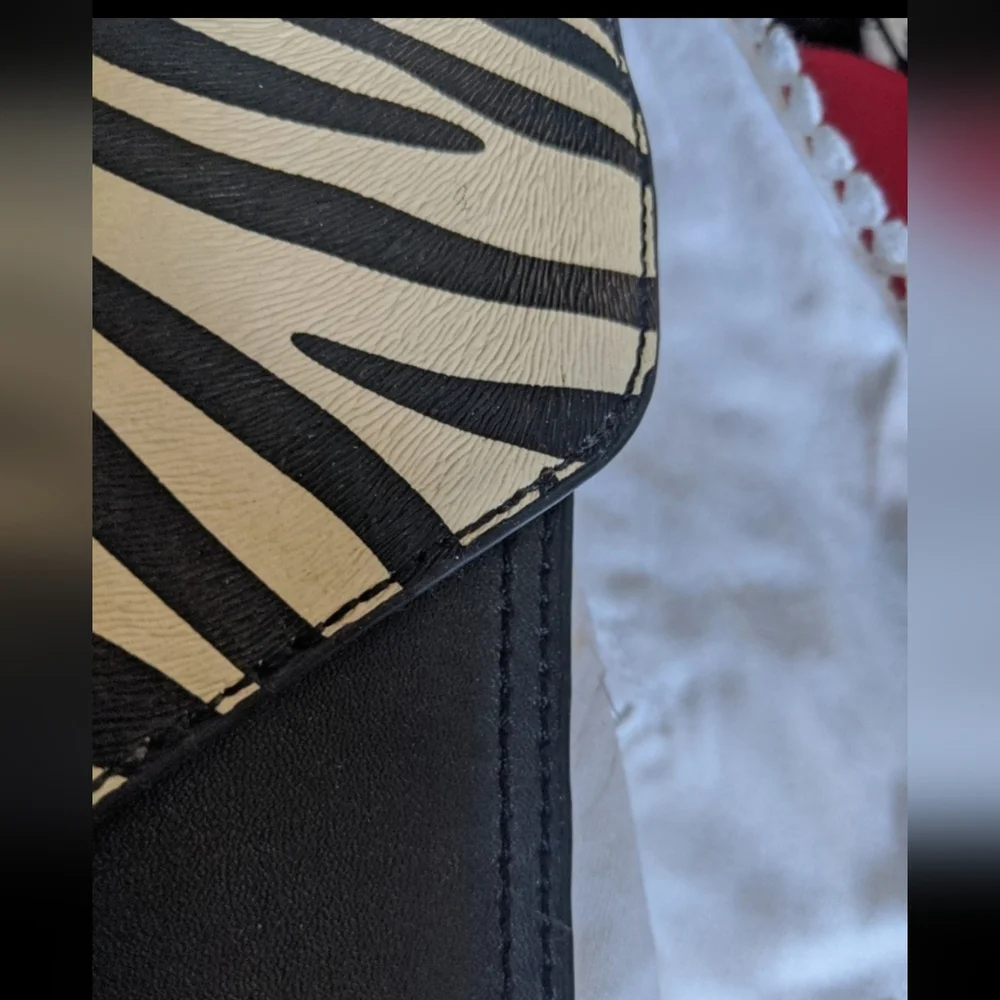 Vintage Rare Retro Fashion Crossbody Purse Bag Clutch Animal Print Trendy Gift